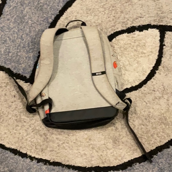 BT21 Grey Pattern Backpack - Picture 2 of 8